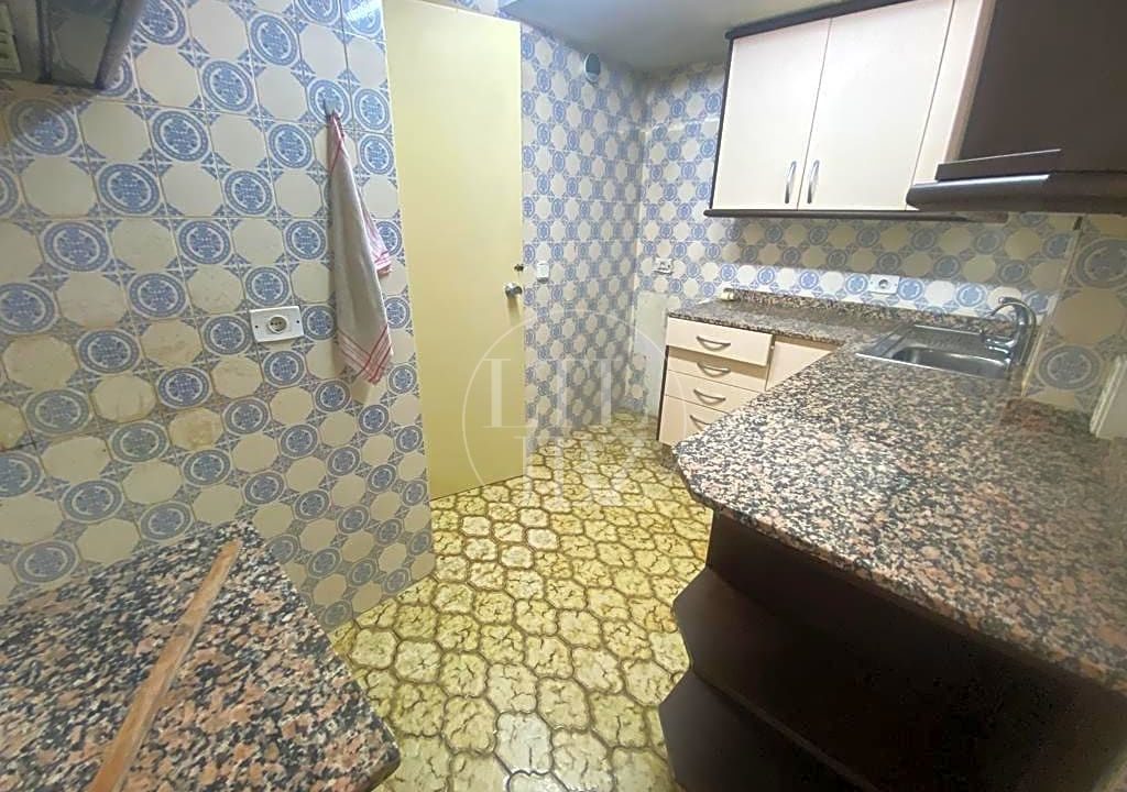 4ddd8b95-0003684970.jpg