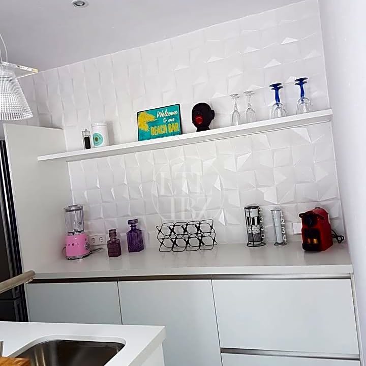 8e845455-0003492272.jpg