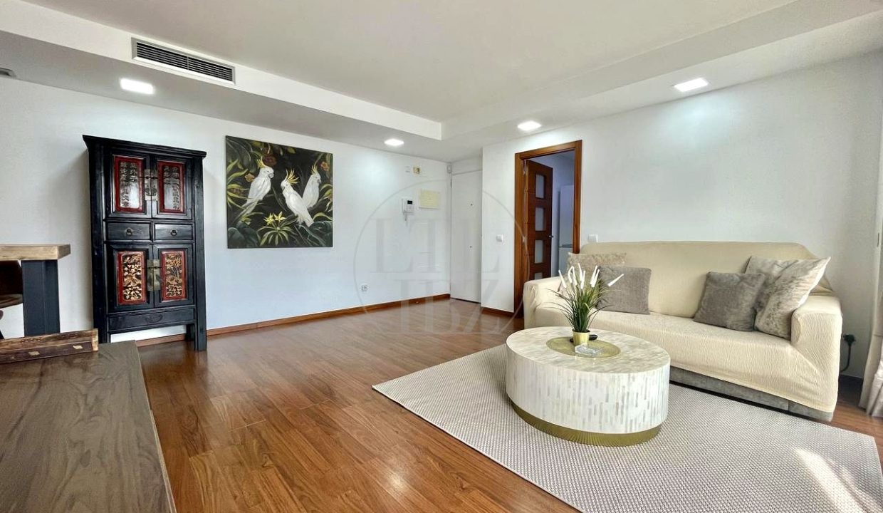 1527ab78-0004111782.jpg